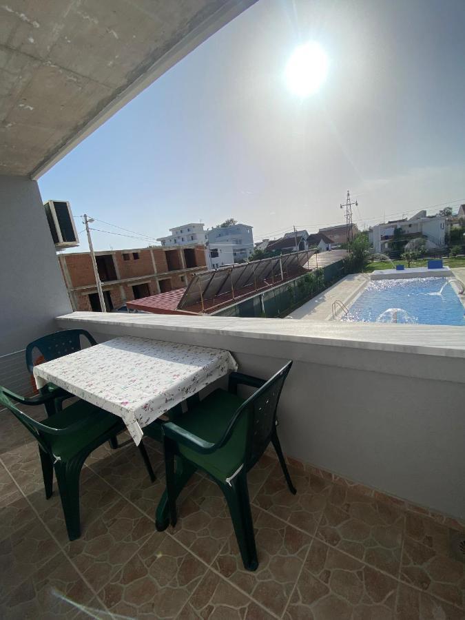 Apartment Leona Palushaj Donji Stoj